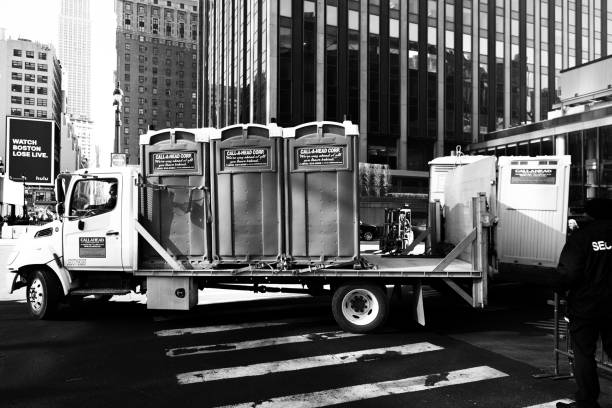 Portable Toilet Options We Offer in Itasca, TX